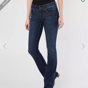 BKE Buckle size 27 Audrey Mid-rise bootcut jeans